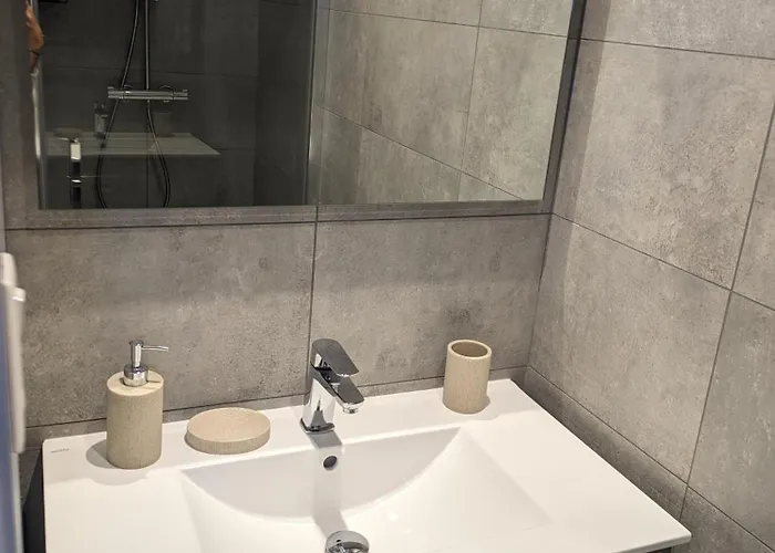 Ravissant T2 Bord De Garage Prive Classe 3 Etoiles * Collioure